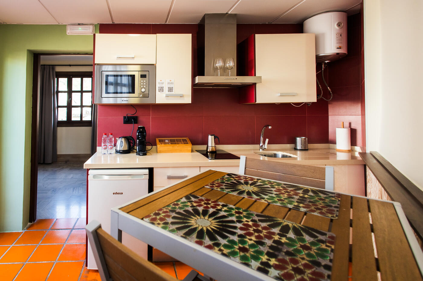 Suite Mulhacén, apartamento turístico en el centro de Granada (9/14)